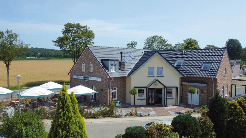 Zur Alten Schmiede,Dusseldorf>>Bockum,3 star