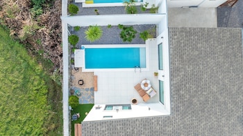 Jeju Stay Eden Dokche Poolvila Pension,,3 star