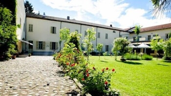 Hotel Il Convento,Camino>>Alessandria,4 star