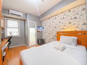 the metropolitan manor studio apartment at parahyangan residence