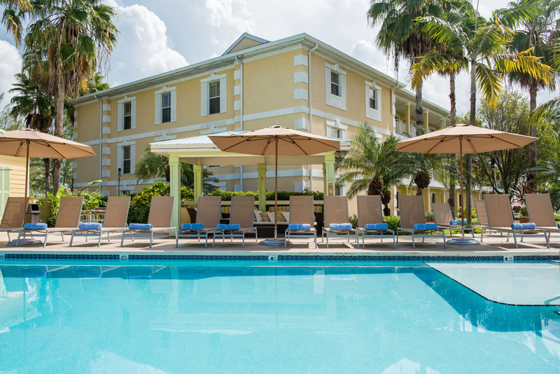 Sunshine Suites Resort,George Town>>Cayman Islands,4 star
