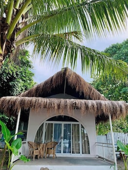 Manawari Beach Resort,,3 star