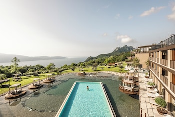 Stroblhof Lake Garda,,5 star