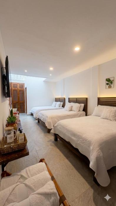 hotel la toscana hostel