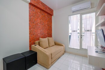cozy stay 2br at podomoro golf view apartment