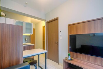 nice and elegant 2br at podomoro golf view apartment