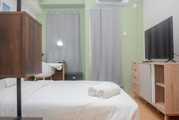 brand new and fresh studio apartment podomoro golf view