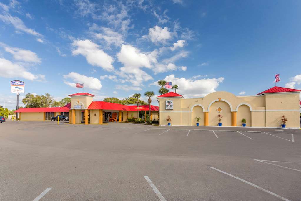 Howard Johnson By Wyndham Lakeland