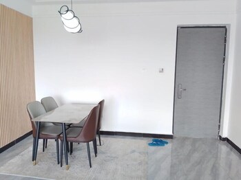 Staroot Residences - Dreamy Retreat,,4 star