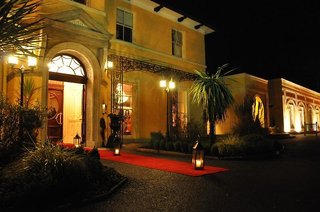 Cork's Vienna Woods Hotel And Villas,County Cork>>Cork,4 star