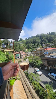 cafe and stay