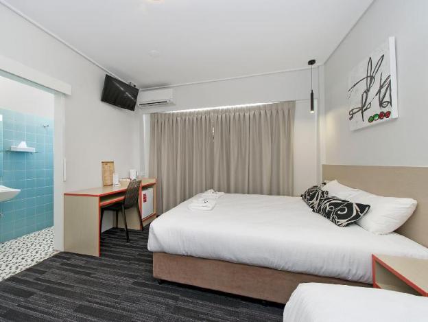 Prince Of Wales Hotel,Brisbane>>Aspley,3.5 star