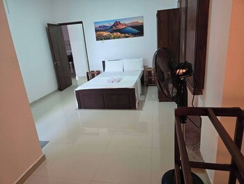 room kandy city view mpm guest room 1a