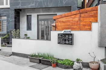 Siricoast House,,3 star