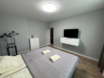 Room-1 Numeris Apartamentai Su Balkonu