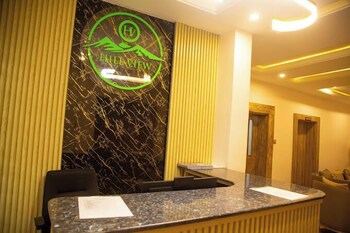 Hillview Apartments,,4 star