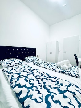 affordable 5br apt near atzgersdorf