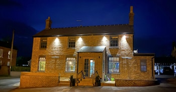 The Cherry Tree,,4 star