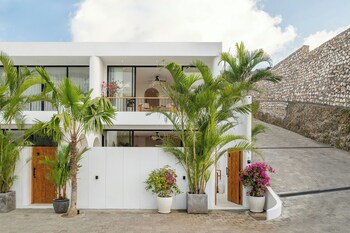 element a1 villa bingin