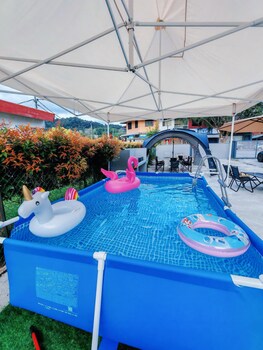 comfy tok sira home kuantan 5 br