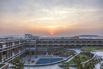 Ramada By Wyndham Udaipur Resort And Spa,Rampura Circle,5 star