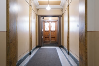 cozy studio in kamppi with perfect location