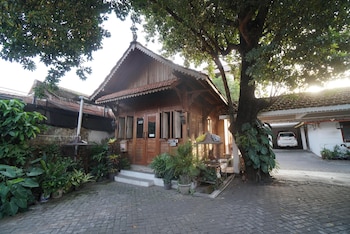 the sarimbit heritage villa yogyakarta