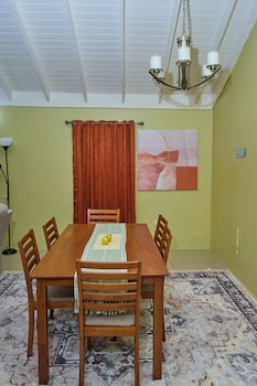 dejee lodging