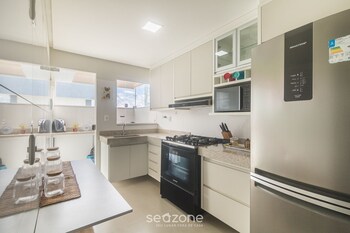 apartments near muta beach ba rfms