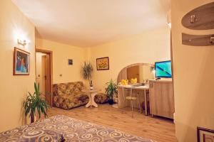 Hotel Color,Kavarna>>Golden Sands,3 star