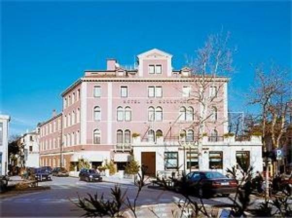 Boulevard,Near Sant'elena,4 star
