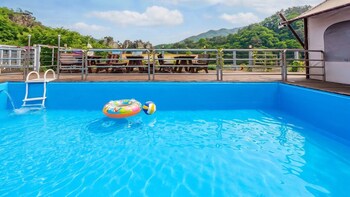 chungju palbong glamping