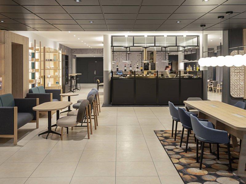 Novotel Blois Centre Val De Loire Hotel,La Chaussee-Saint-Victor>>Blois,4 star