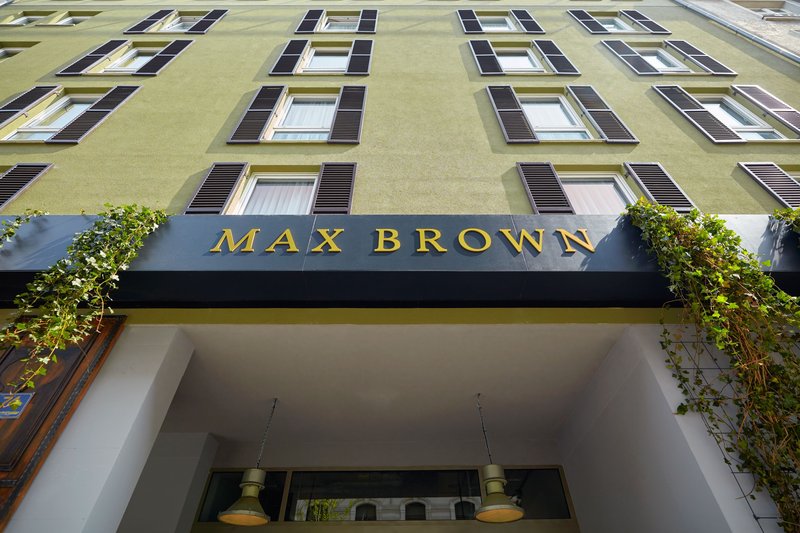 max brown hotel 7th district part of sircle collection