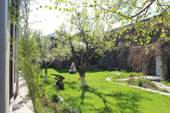 Berlin Art Hotel,Museum Of National Architecture And Urban Life Of Gyumri>>Gyumri,4 star