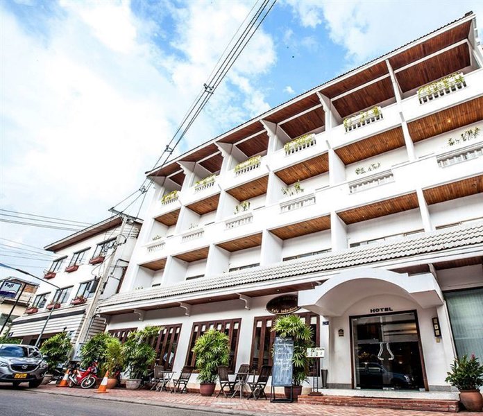 le charme vientiane hotel