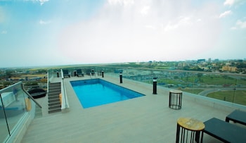 signature luxury suites by cozy