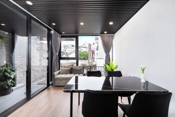 dalat blanc villa