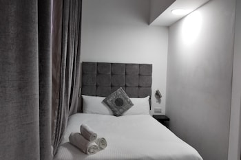 1 Bed Flat - Sleeps 2 - Parking - Wifi,,3 star