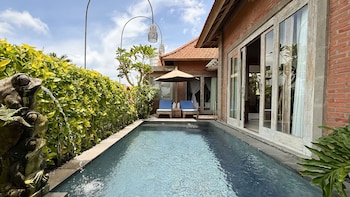 dlobong private pool villa ubud