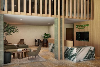 Wyndham Garden Durango,,2 star