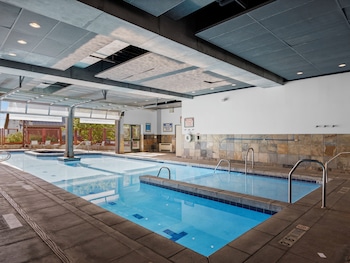 Newpark By All Seasons Resort Lodging,1476 Newpark Blvd,3 star