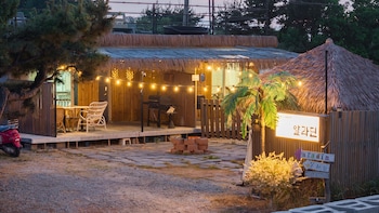 gangneung aladdin pension