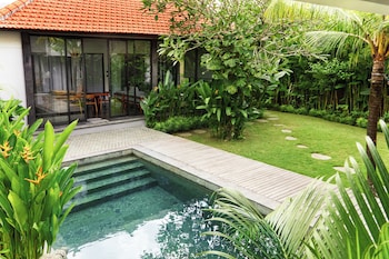 villa savaya canggu batu bolong