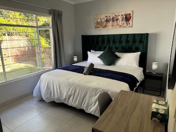 Riverhaven Self Catering,,4 star