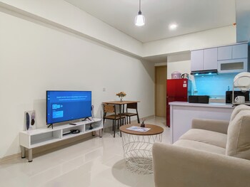 homey and good 2br at meikarta apartment