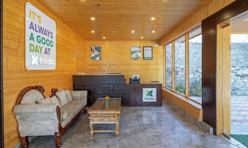 treebo mr villa with mountain view