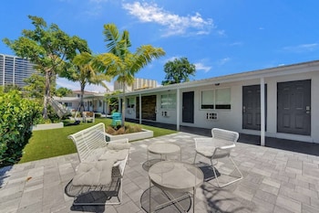 pelican by stay hospitality
