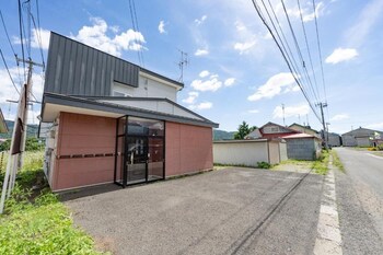 furano retreat