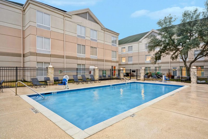 hilton garden inn austin round rock